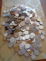Italië, Wereld. Lotto 1015 monete - anni vari (Zonder