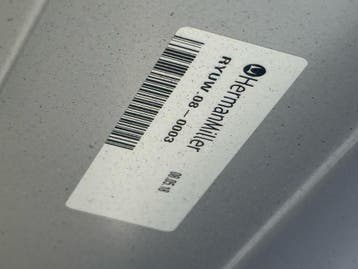 Herman Miller Zit Sta Bureau - Nieuwprijs Meer Dan 1000 Euro, Huis en Inrichting, Bureaus, Verzenden, In hoogte verstelbaar, Zo goed als nieuw