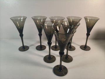 Wijnglas (8) - Glas - Vintage jaren zeventig