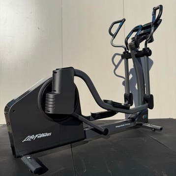 Crosstrainer Life Fitness E5 Track Connect NU -40%, Sport en Fitness, Ophalen, Benen, Zo goed als nieuw, Crosstrainer