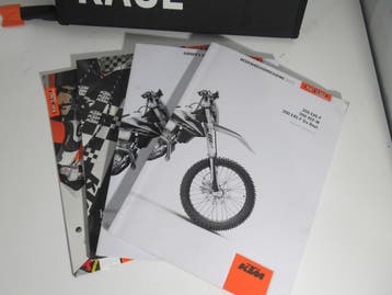 KTM 350 EXC-F KTM Map handleiding, Motoren, Onderdelen | Overige, Ophalen of Verzenden, Nieuw