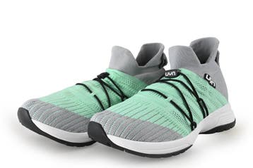 Uyn Sportschoenen in maat 39 Groen, Kleding | Dames, Schoenen, Uyn, Verzenden, Sportschoenen, Zo goed als nieuw
