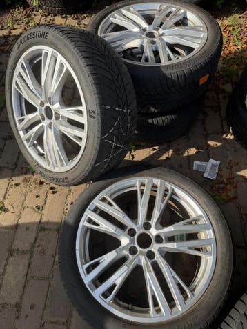 Audi A5 S5 Avant 19 inch wielen met winterbanden, 19 inch, 245 mm, Banden en Velgen, Nieuw