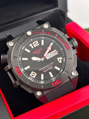 Kienzle - 1000 Metri Total Black - Zonder minimumprijs -, Nieuw