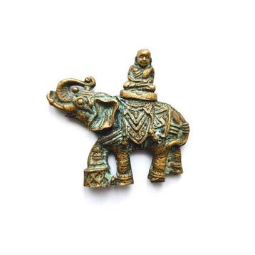 Oude Indochinezen Brons Zittende Boeddha op Olifant Ritueel