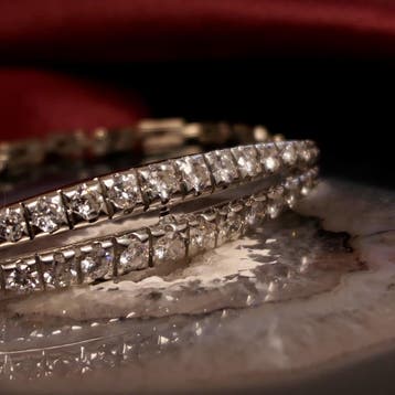 Witgouden schakelarmband met diamant; ca. 1,75 ct., Gebruikt, Ophalen of Verzenden, Met edelsteen, Goud