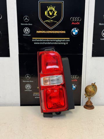 Toyota Pro- Ace bj.2018 achterlicht links art.9808243180, Gebruikt, Toyota