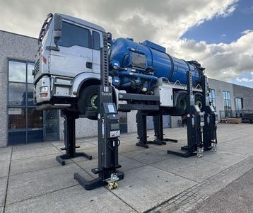 Mobiele Hefkolommen Vrachtwagen Hefbrug kabelvrij - TyreON