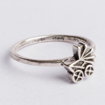 925 zilveren ring zilver Charmins c.a.26x 7mm ; Ø17mm, Ophalen of Verzenden, Nieuw, Overige typen