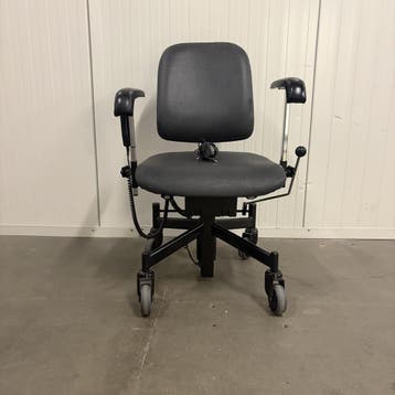Trippelstoel Medross Mondo (elektrisch hoog laag) (Stoelen), Ophalen of Verzenden, Gebruikt