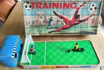 Technofix - Trainingsvoetbalwedstrijd nr. 328 - Opwindbaar, Antiek en Kunst, Antiek | Speelgoed