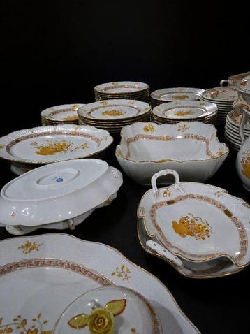 Herend - Herend - Tafelservies voor 12 (87) - Apponyi -
