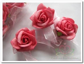 Mini Foam Roos Pink Roze Zelfklevend 2 cm Pak, Ophalen of Verzenden, Nieuw