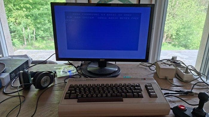 Commodore C64 - Computer (1) - In originele verpakking, Spelcomputers en Games, Spelcomputers | Overige Accessoires
