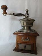 Koffiemolen - hout, metaal en tin