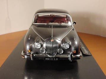 KK-Scale 1:18 - Model sedan - Jaguar Mk2 Grijs-metallic -, Nieuw