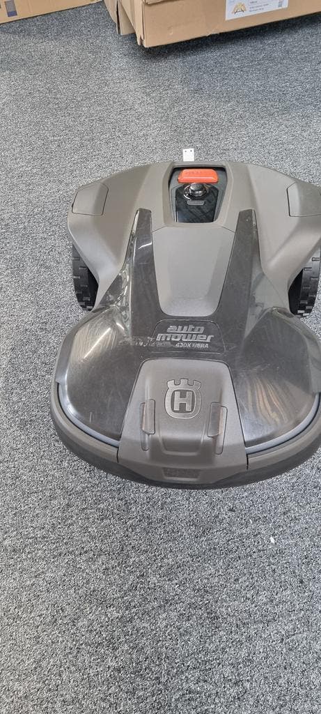 Husqvarna 430 X robotmaaier, Tuin en Terras, Robotmaaiers, Zo goed als nieuw, Ophalen