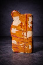Sunset Toned Jasper vrij vorm Geel Steen met Rode Accenten -