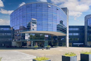 Werkplekken te huur Maastricht Avenue Ceramique 221, Huur