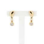 Gouden oorstekers met zirconia (Oorbellen), Gebruikt, Overige kleuren, Ophalen of Verzenden, Met edelsteen