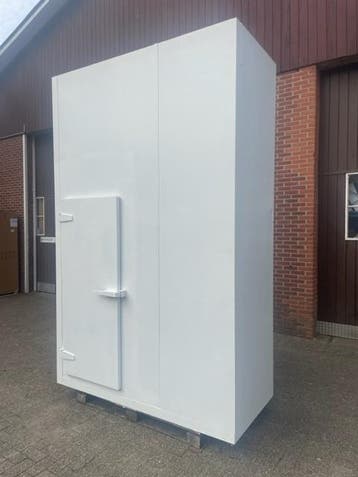 Koelcel 196 x 91 x 316 cm met glazenruit, Nieuw in verpakking, Koelen en Vriezen