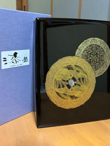 Aizu Lacquer Raden Suzuri-bako with presentation box &