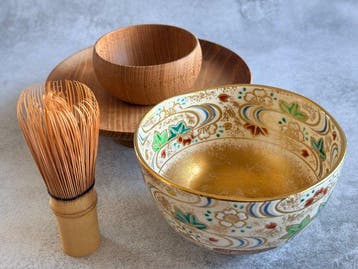 Unraku kiln - Saito Unraku - Theekom - Keramiek - Met gouden