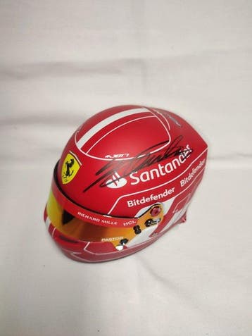 Ferrari - Charles Leclerc - 2023 - Schaal 1:2 helm, Nieuw