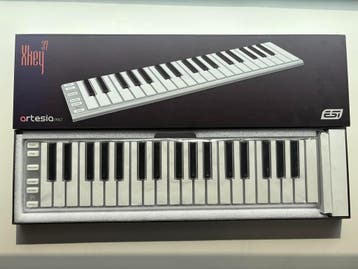 ESI Audio xKey 37, Muziek en Instrumenten, Zo goed als nieuw