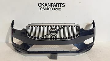 Volvo XC60 II voorbumper 31425160, Ophalen, Gebruikt, Voor, Bumper