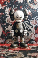 Artxlife - Red Dragon Tatoo Kaws Fortnite [XXL], Nieuw
