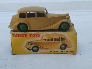 Dinky Toys 1:48 - Model sedan (2) - Post-War Original First, Nieuw