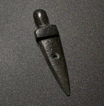 Oud-Romeins Brons Iconisch Gladiatorenamulet, gevormd als