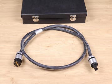 Dyrholm Draco highend audio power cable 1,8 metre, Ophalen of Verzenden, Gebruikt, Overige kabels
