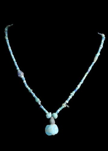 Oud-Romeins lichtblauw glas Kralenketting (Zonder