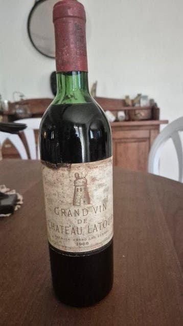 1968 Château Latour - Pauillac 1er Grand Cru Classé - 1 Fles, Nieuw