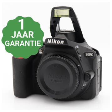 Digitale fotocamera  Nikon D5600, Verzenden, Gebruikt, Nikon