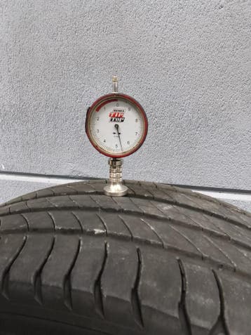 Set 4x Michelin Primacy 4 235/50 R19 zomerbanden (setprijs), 19 inch, Gebruikt, Ophalen of Verzenden, 235 mm