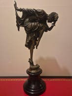 D.H. Chiparus - sculptuur, Art Deco Dancer with Serpent –