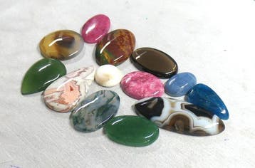 Set van prachtige cabochons, 100% natuurlijk Cabochon- 51.82
