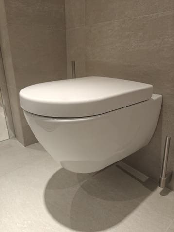 Wandcloset en zitting villeroy & Boch Subway 2.0 - 0032, Doe-het-zelf en Verbouw, Sanitair, Ophalen, Nieuw, Toilet