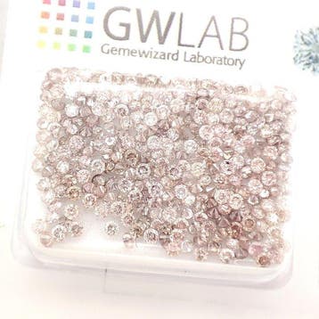 Zonder minimumprijs - 284 pcs Diamant (Natuurlijk gekleurd), Nieuw
