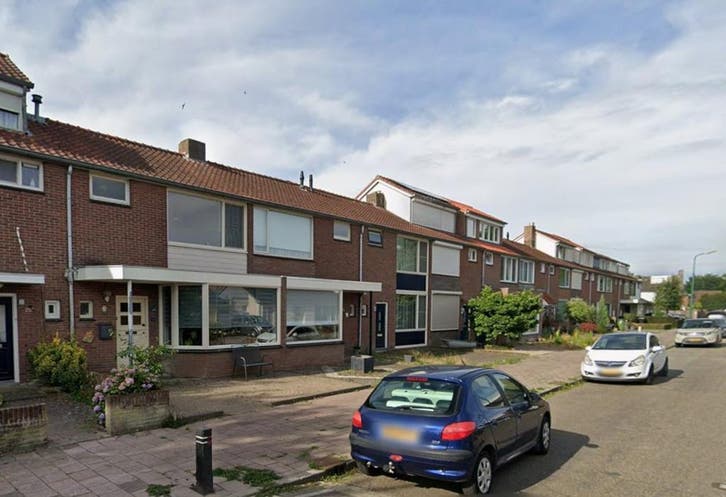 Huis te huur/Expat Rentals aan Aerdmennekesbaan in..., Huizen en Kamers, Huizen te huur, Noord-Brabant, Tussenwoning