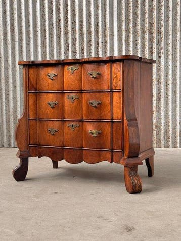 Commode - ladekast, penant, dressoir, buffet - Eik, Walnoot