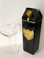 XTC Artist - Milk or Dom Perignon?