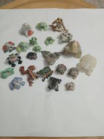 Collectie met dierenthema - Cra-cra-Catawiki beeldjes in de