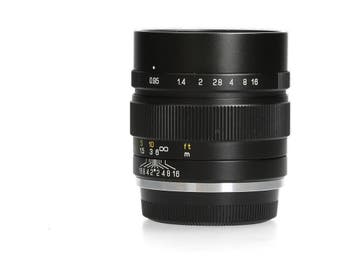 Zhongyi Mitakon 35mm f/0.95 Speedmaster - Fujifilm X, Ophalen of Verzenden, Zo goed als nieuw
