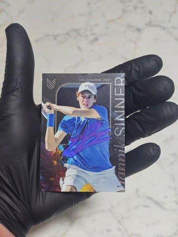 Panini Hand signed with photo proof Jannik Sinner - 1 Card -, Nieuw