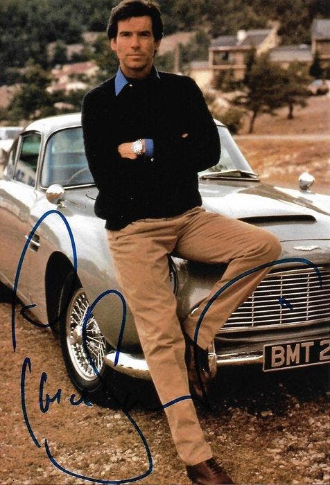 Pierce Brosnan - Autographed Photo GoldenEye James Bond, Verzamelen, Film en Tv