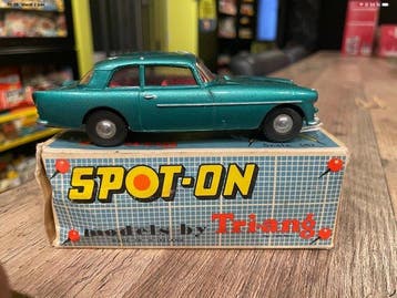 Tri-ang 1:42 - Modelauto - Bristol 406, Nieuw